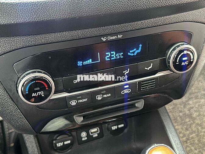Hyundai I20 Active 2016 100000 km Trắng