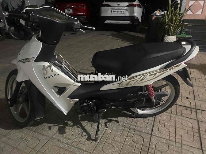 Honda Wave màu Trắng