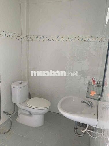 Cho thuê nhà nguyên căn Phan Thiết, gần chợ, gần cảng biển, xe tải l