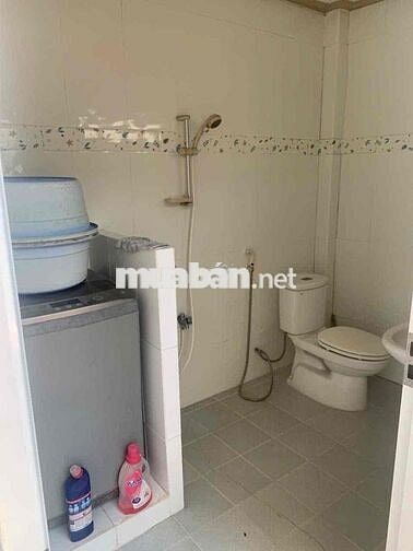 Cho thuê nhà nguyên căn Phan Thiết, gần chợ, gần cảng biển, xe tải l