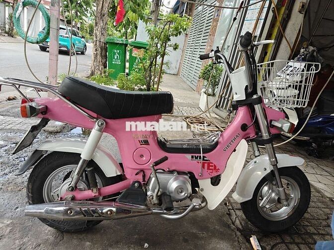 Honda Chaly 50cc màu Hồng
