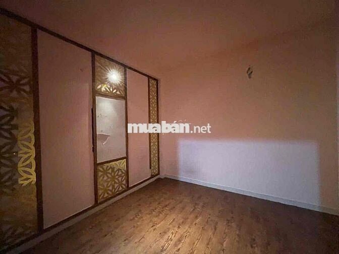 Cho Thuê Nhà 3 Tháng 2 Quận 10 Hẻm Ô Tô - 40M2 4 Tầng 5 PN - 27 Triệu