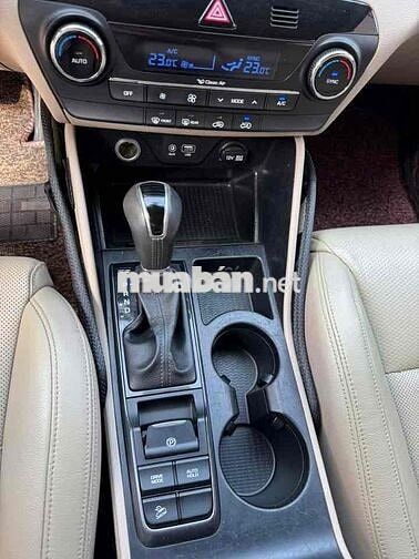 Hyundai Tucson 2017 80000 km Trắng