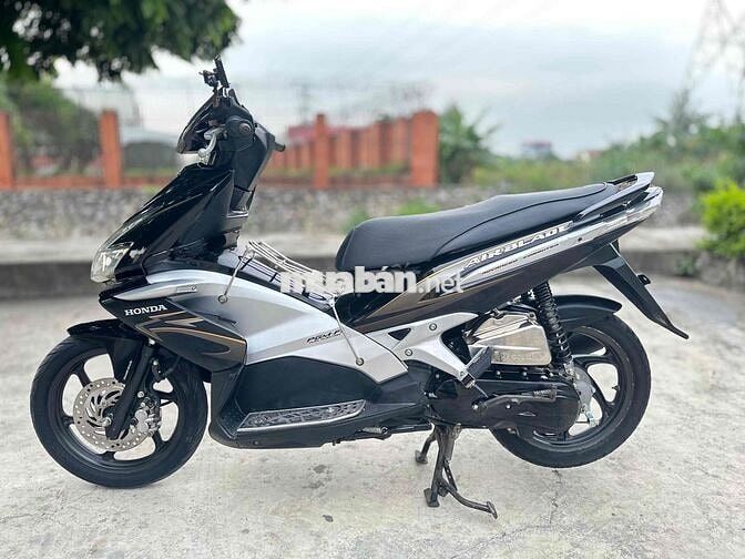 Honda Air Blade FI Đen 2010