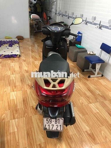 Honda Lead Fi màu Đỏ