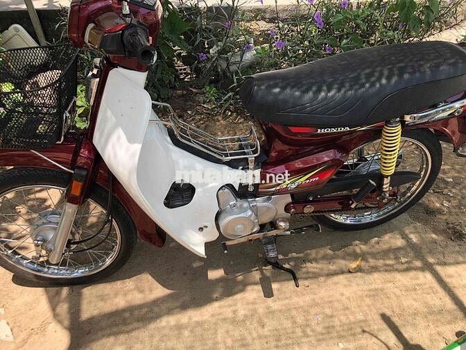 Honda Dream Đỏ trắng