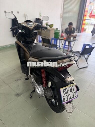 Honda Air Blade Fi xe đẹp hoàn hảo rin 1 chủ 