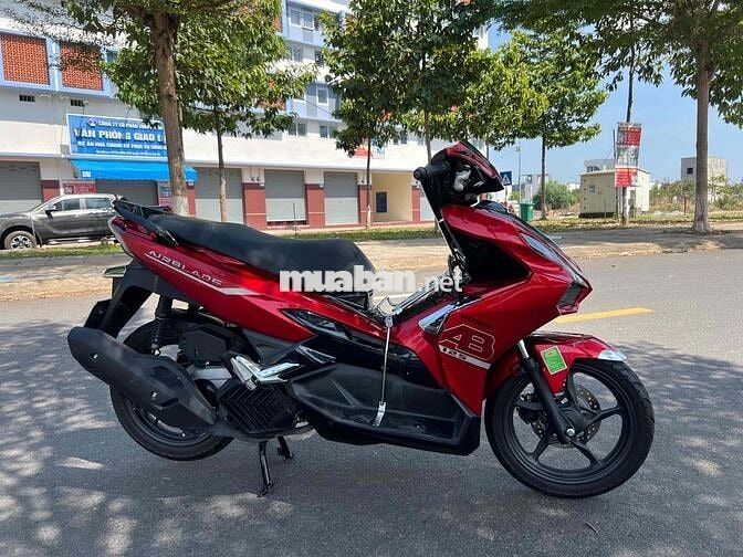 Honda Air Blade 125 Đỏ 9500 km bán trả góp