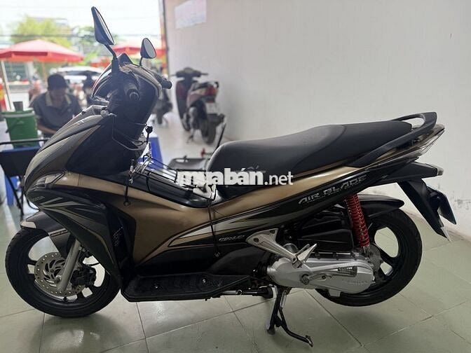 Honda Air Blade Fi xe đẹp hoàn hảo rin 1 chủ 