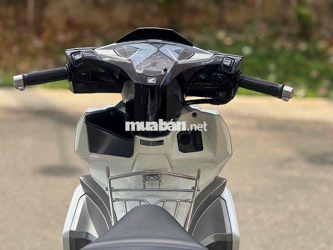 Honda Air Blade 2017 Trắng Smartkey