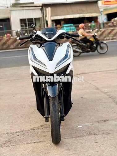 Honda Vario 150cc Trắng đen Đã sử dụng