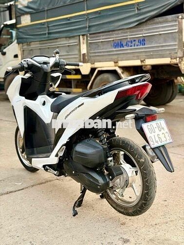 Honda Vario 150cc Trắng đen Đã sử dụng