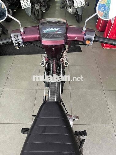 Daelim Citi 100 Đỏ đô
