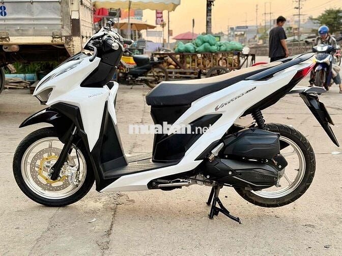 Honda Vario 150cc Trắng đen Đã sử dụng