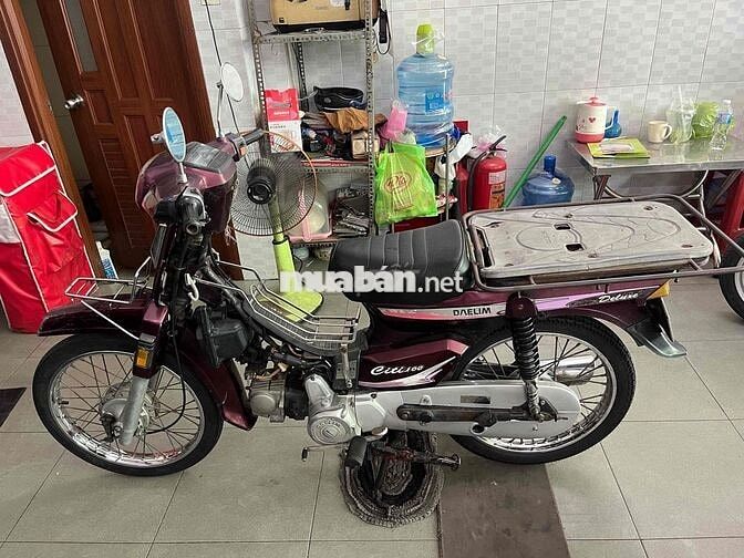 Daelim Citi 100 Đỏ đô