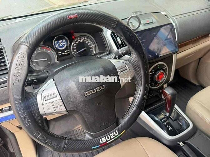 Isuzu MU-X PRESTOGE SPORT 2018