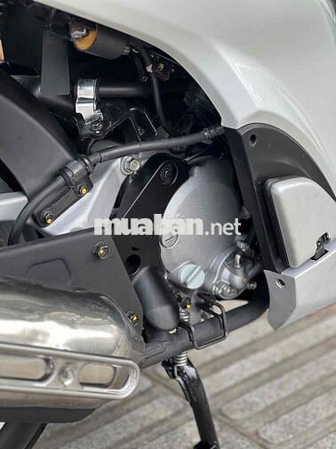 Honda SH 125i 2010 Trắng đen