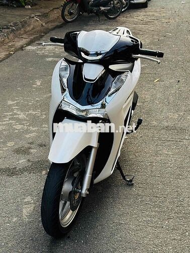 Honda SH 150i 2021 Trắng đen 11000 km