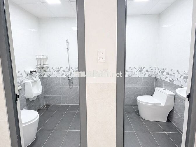 Chính chủ cho thuê Văn phòng đẹp 50m² tại Vạn Phúc City – 10tr/tháng