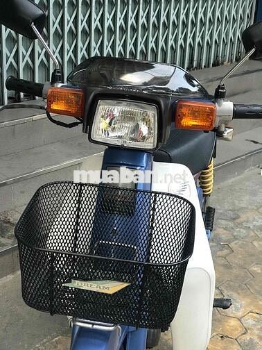Honda Cub 82/50cc . Bstp xe nhà cần bán quá đẹp