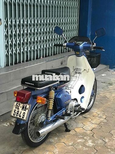 Honda Cub 82/50cc . Bstp xe nhà cần bán quá đẹp