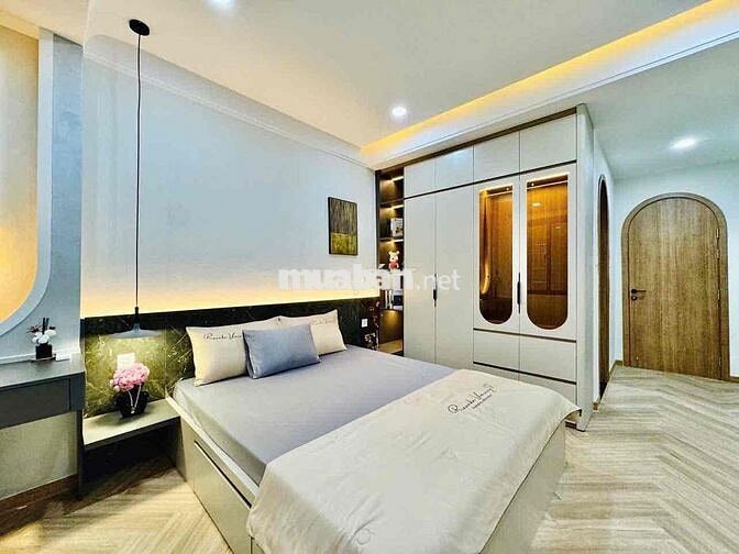 nhà xây mới Bạch Đằng 3 tầng full nội thất 5ty980tl
