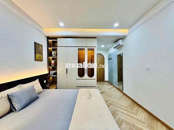 nhà xây mới Bạch Đằng 3 tầng full nội thất 5ty980tl