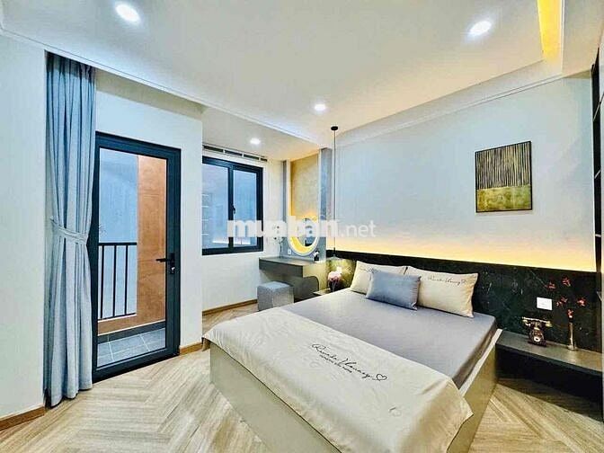 nhà xây mới Bạch Đằng 3 tầng full nội thất 5ty980tl