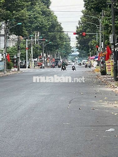 Bán đất nền 105 m², đường Trục Chính KCN, cặp hẻm kỹ thuật 2m