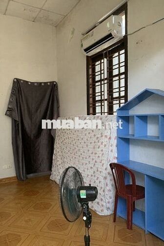 Nhà Cấp 4 Sát mặt tiền Lê Trọng Tấn 126 Mét - Sổ Hồng 