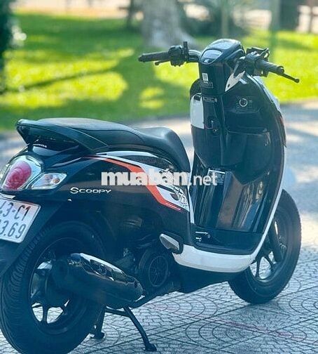 Scoopy 2020 Trắng đen biển 43. Trả trước 10TR