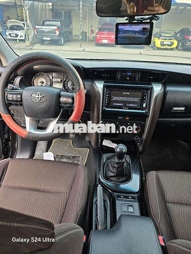 Toyota Fortuner 2019 Nâu Sàn