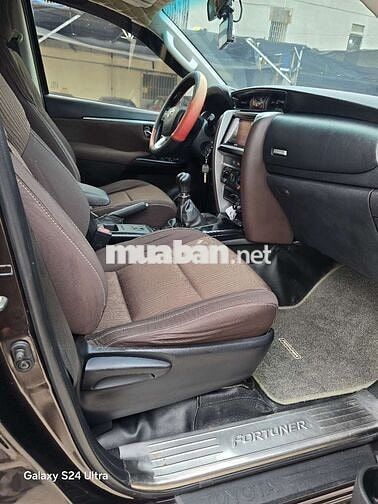 Toyota Fortuner 2019 Nâu Sàn