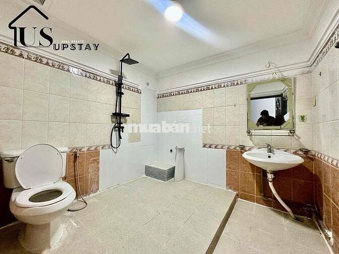 🔥SẴN CĂN 1 PHÒNG NGỦ 60M2 🔥Mặt tiền - Full Nội Thất - Ban Công Sát UEH
