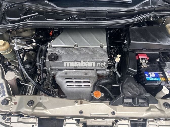 Mitsubishi Grandis 2009 Vàng cát