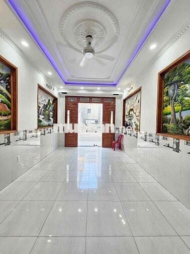 nhà 2 lầu 1 trệt Bình Chuẩn,Thuận An,đường 7m đậu ô tô ok