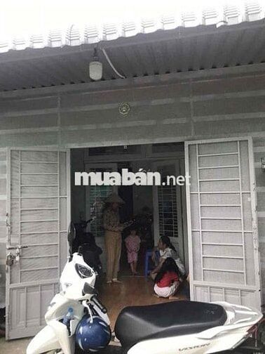 bán đất tặng nhà cấp 4 +3pn cách 50m ra chợ An Dương Vương- đại lộ VVK