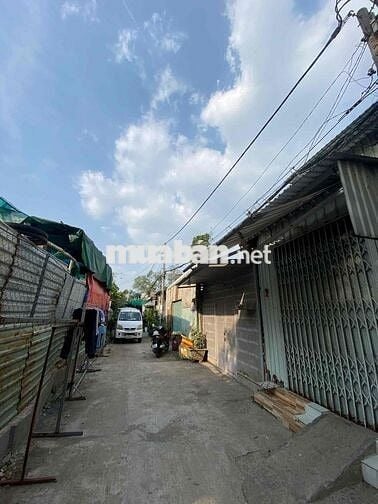 bán đất tặng nhà cấp 4 +3pn cách 50m ra chợ An Dương Vương- đại lộ VVK