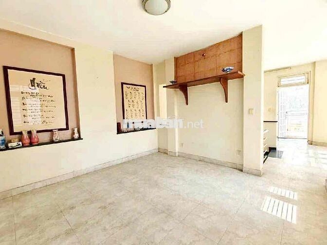Bán nhà Huỳnh Văn Nghệ 4 tầng, 5x20, hẻm 6m ô tô thông, 9.x tỷ