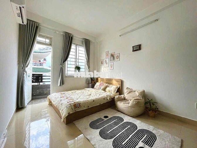 CHO THUÊ PHÒNG TRỌ GẦN HOÀNG SA, BAN CÔNG ĐÓN NẮNG, VIEW ĐẸP MÊ LY