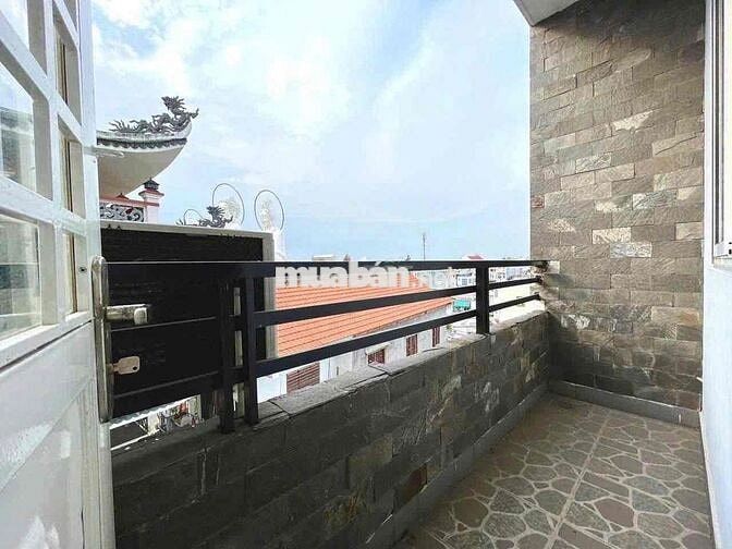 CHO THUÊ PHÒNG TRỌ GẦN HOÀNG SA, BAN CÔNG ĐÓN NẮNG, VIEW ĐẸP MÊ LY