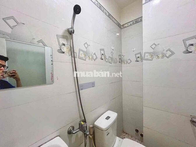 CHO THUÊ PHÒNG TRỌ GẦN HOÀNG SA, BAN CÔNG ĐÓN NẮNG, VIEW ĐẸP MÊ LY