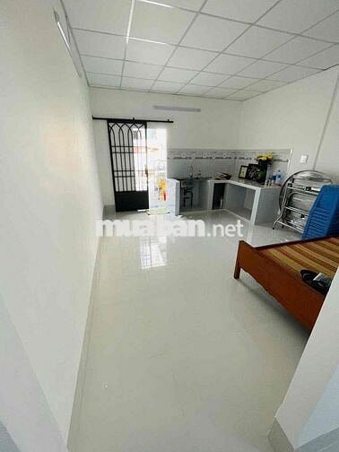 Nhà 4x30m mặt tiền đường Mậu Thân