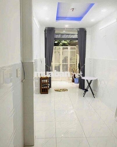 Nhà Nguyên Căn Quận 5 - 28M2 4 Tầng 4 PN - 17 Triệu