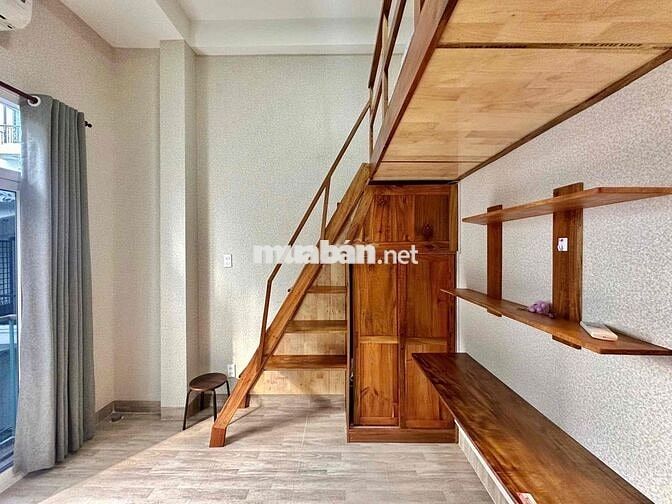 Thang Máy - Hầm Xe - Duplex Balcon 35m2 - Ngay Bờ Kè Hoàng Sa Quận 3