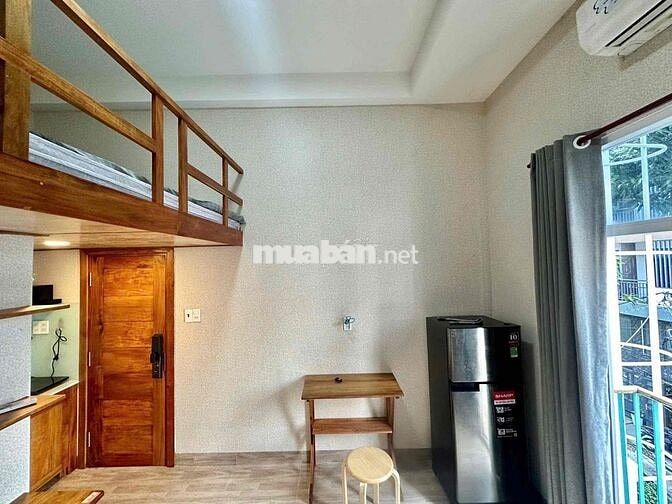 Thang Máy - Hầm Xe - Duplex Balcon 35m2 - Ngay Bờ Kè Hoàng Sa Quận 3