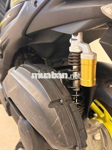 YAMAHA NVX V2 155 2021 bao ra tên