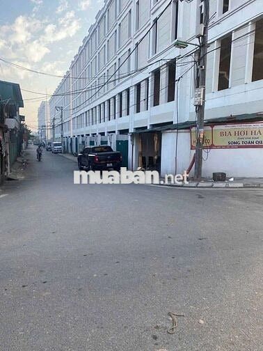 45m full thổ cư,trung tâm Trâu Quỳ, Gia Lâm .7chỗ ra vào, giá 4,850ty