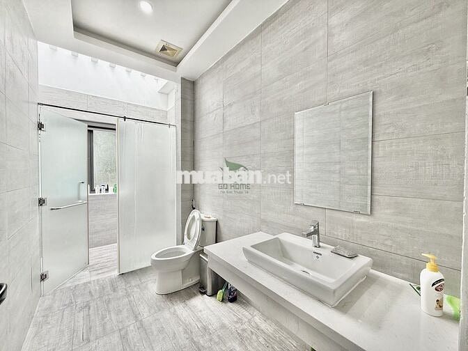 VILLA  CÓ HỒ BƠI KĐT MỸ GIA GIÁ 42 TRIỆU/THÁNG