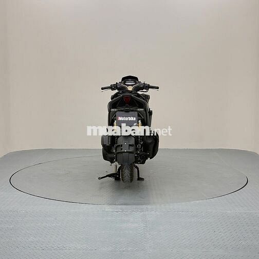 YAMAHA NVX V3 - 2025 - 8.000KM 